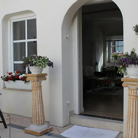 בית נופש Burgblick ברוגן