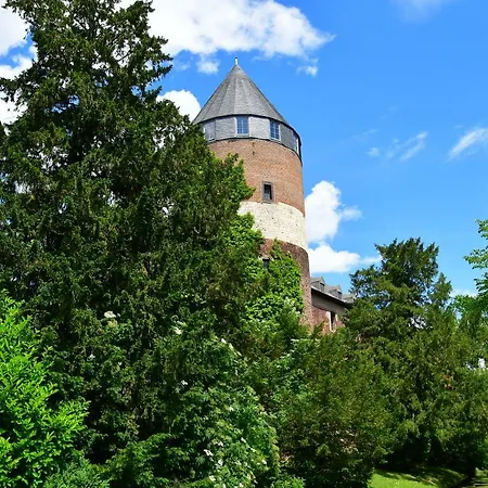 Burgblick Brueggen ברוגן